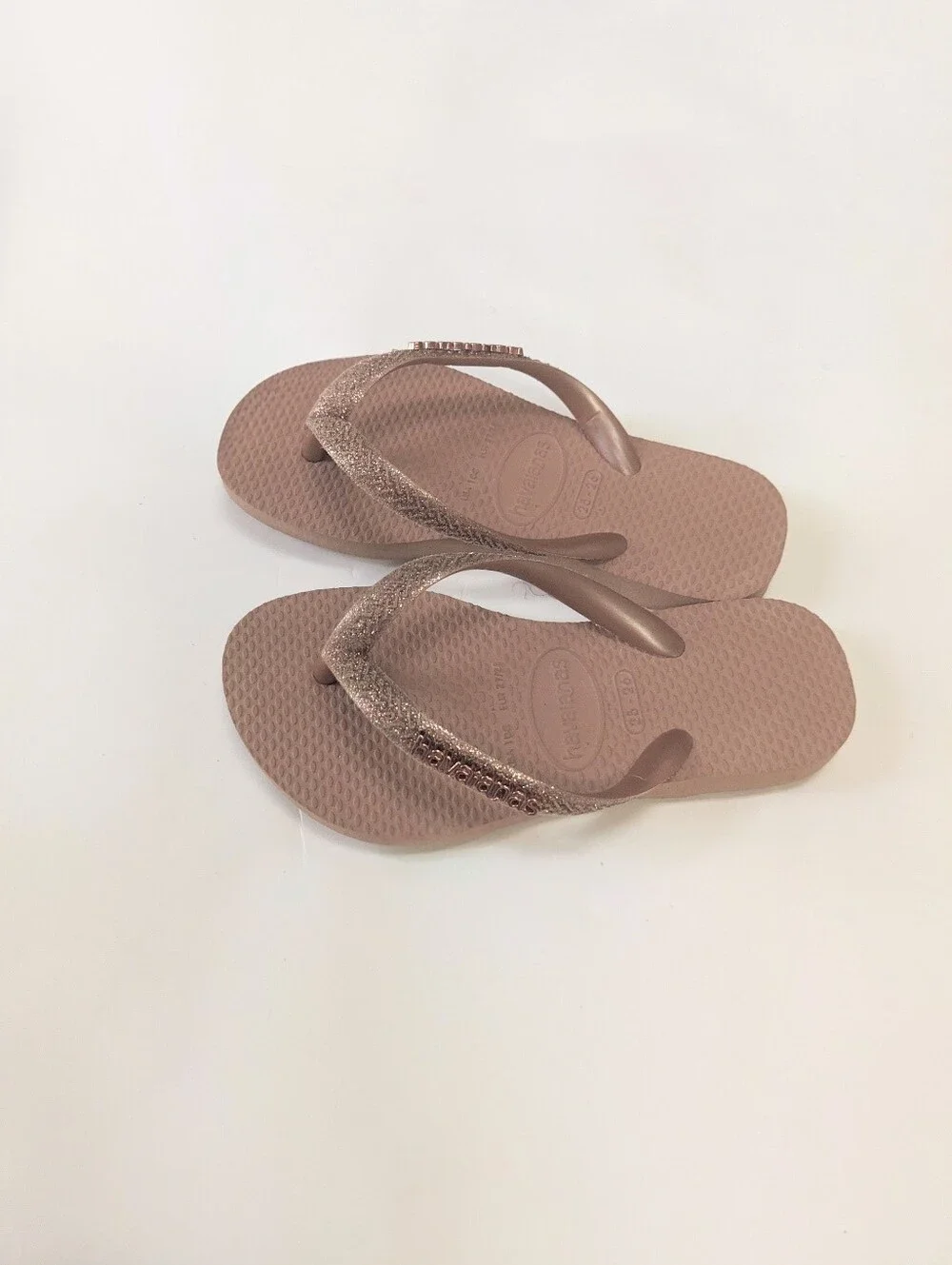 Havaianas Blush Pink Kid Glitter Flip Flops w/Havaianas Metal Lettering on Strap